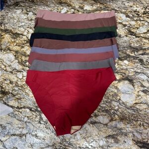 Women’s panties x 9